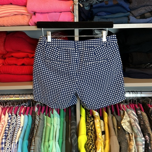 Merona blue with white polka dots 5” shorts size 2 - Picture 3 of 3